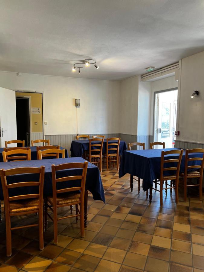 Hotel Les Montois Céaux Esterno foto